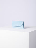 hellblau