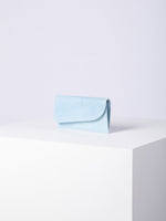 hellblau