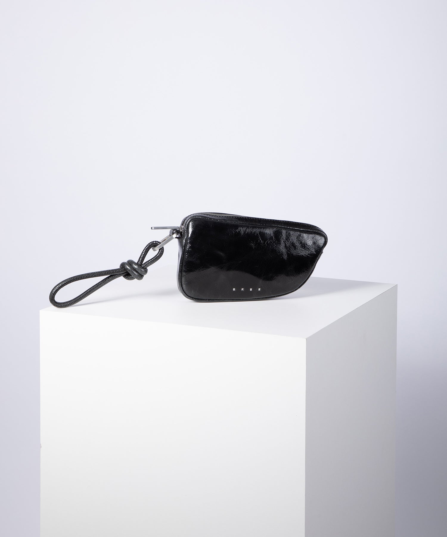 color:schwarz_ansicht:000000000000001_dokar:Z07_dokar-text:online inhalt