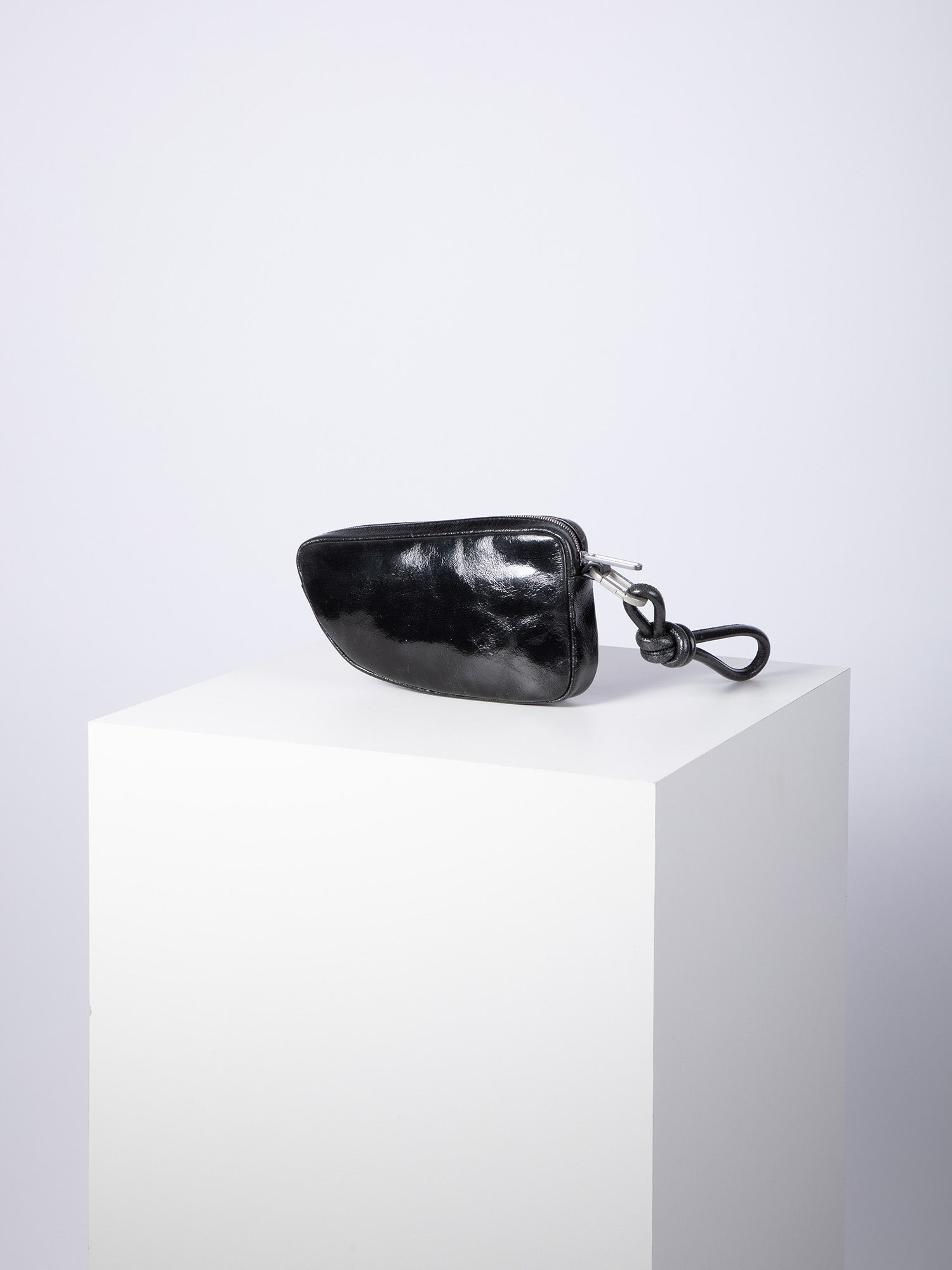 color:schwarz_ansicht:000000000000002_dokar:Z07_dokar-text:online inhalt