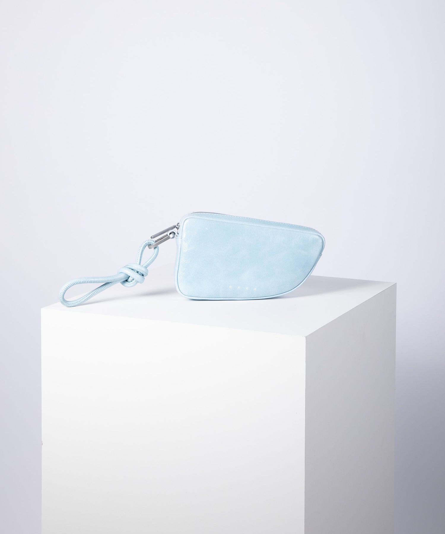 color:hellblau_ansicht:000000000000001_dokar:Z07_dokar-text:online inhalt