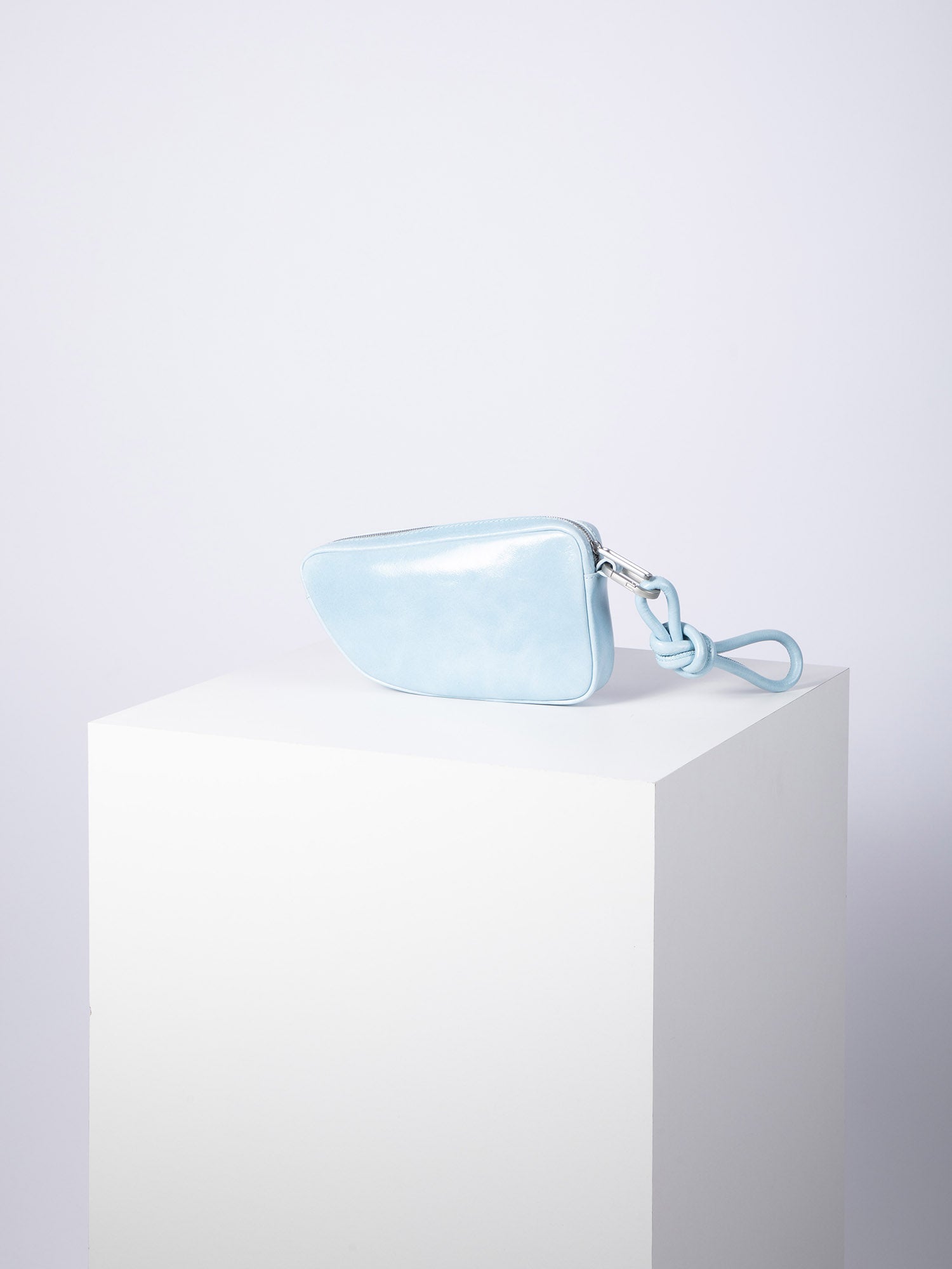 color:hellblau_ansicht:000000000000002_dokar:Z07_dokar-text:online inhalt