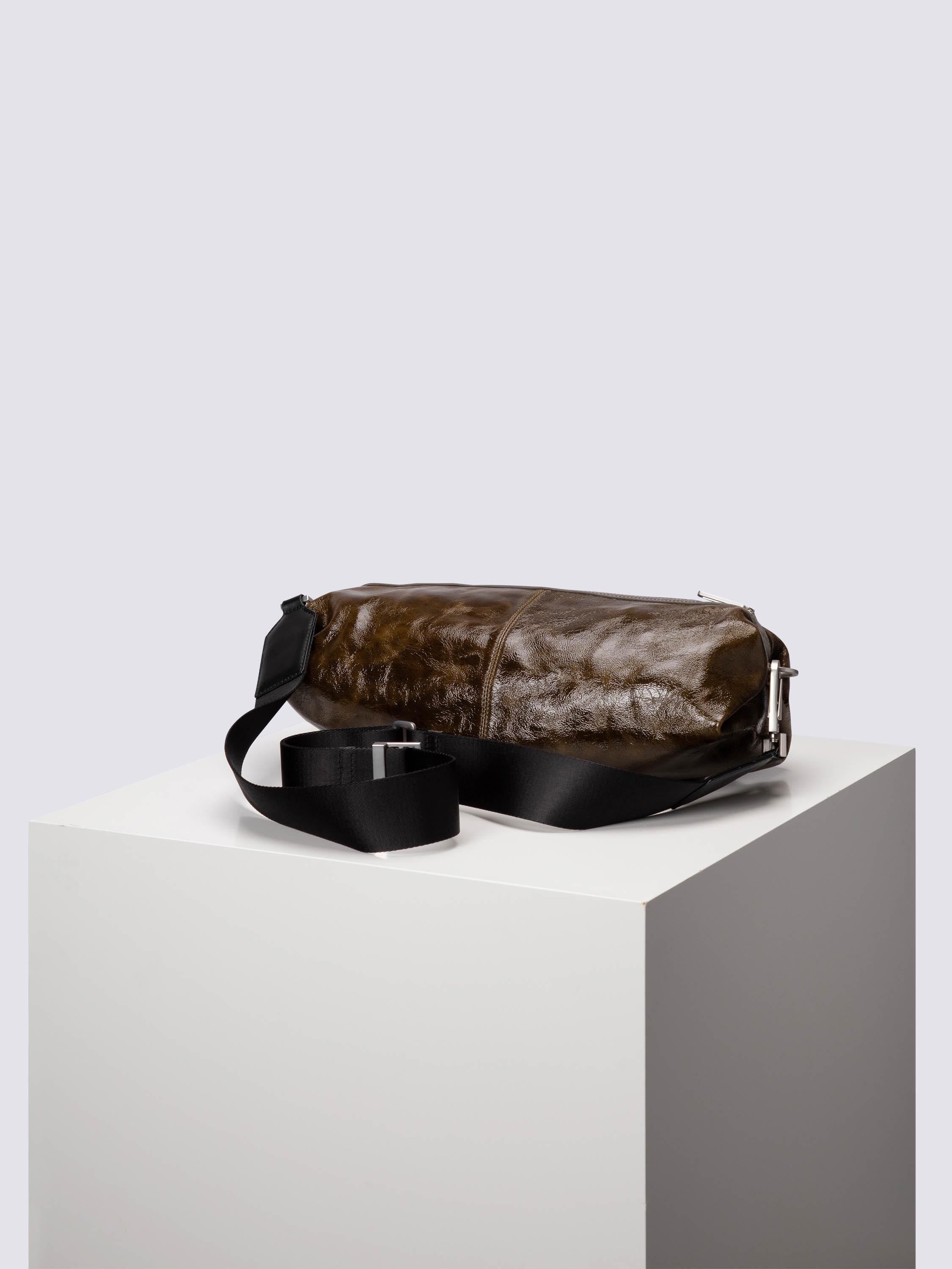 color:dark olive_ansicht:000000000000002_dokar:Z07_dokar-text:online inhalt